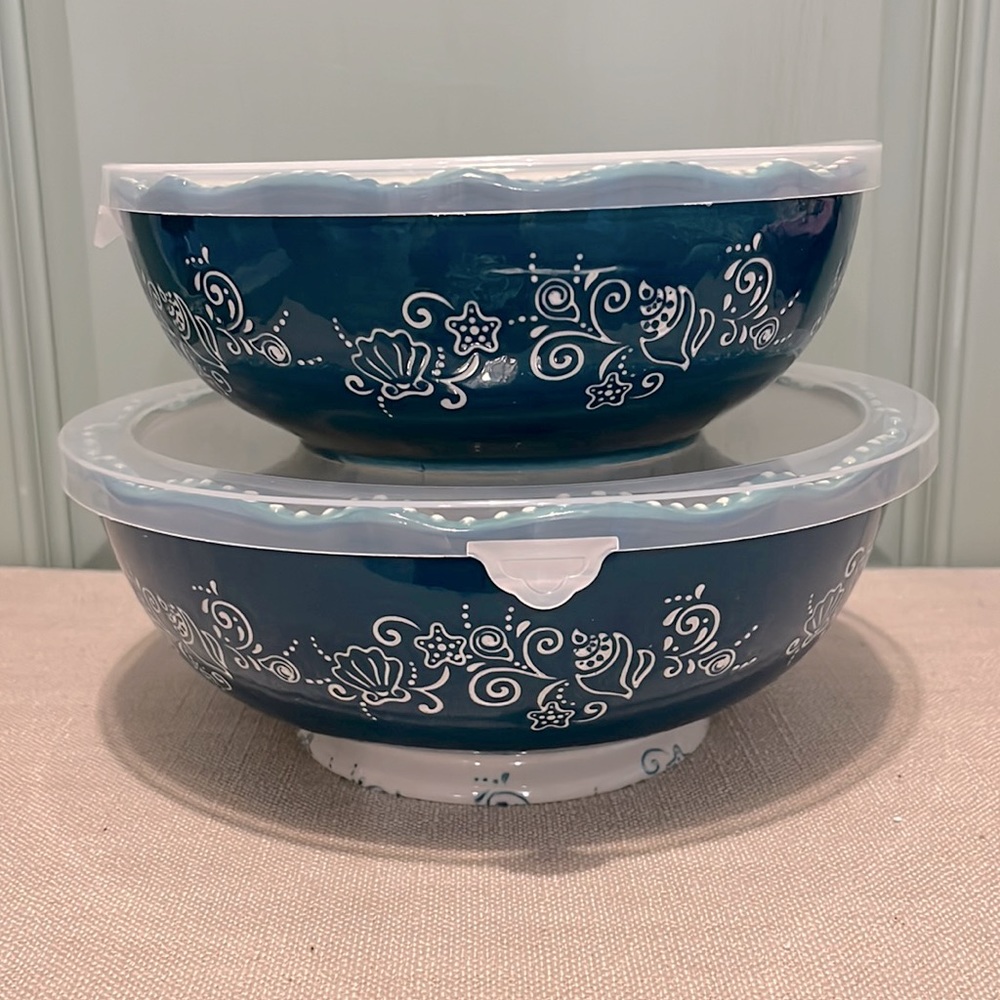 Temptations by Tara (2) seashell 🐚 serving bowl set